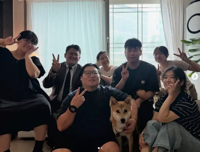 가정에 모여 함께한 심방